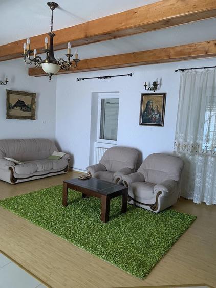 Casă cu 2 camere cu Teren 1800 Mp în Cricău