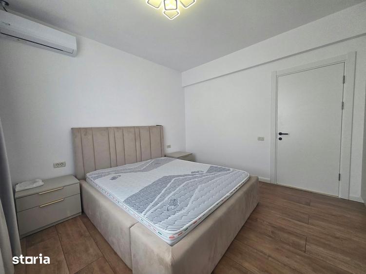 Casă cu 5 camere cu Canalizare în Tunari