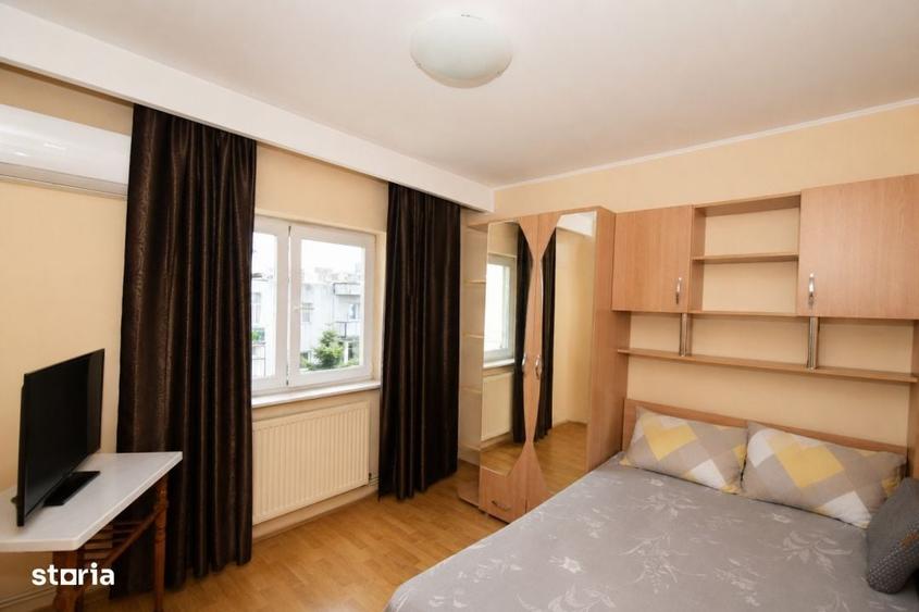 Apartament cu 3 camere decomandat în Prundu
