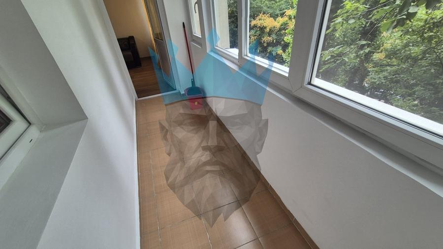 Apartament cu 2 camere semidecomandat, mobilat în Alexandru Obregia