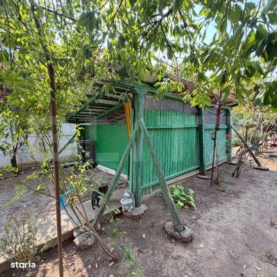 Casă cu 3 camere cu Teren 1700 Mp în Central