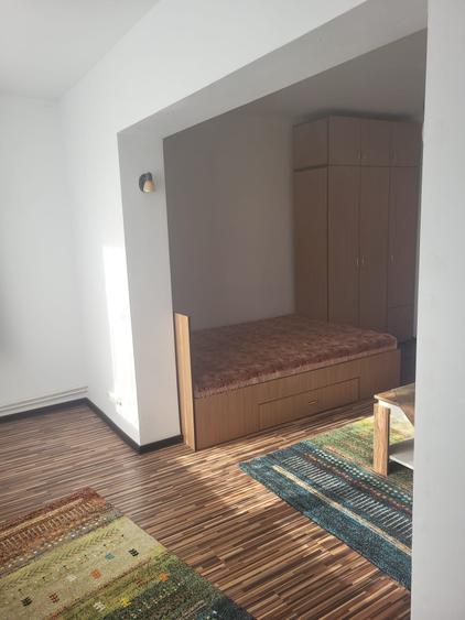 Apartament cu 2 camere decomandat în Freidorf