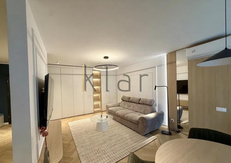 Apartament cu 2 camere semidecomandat, mobilat în Mărăști