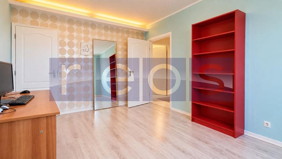 Apartament cu 3 camere, mobilat în Compozitorilor