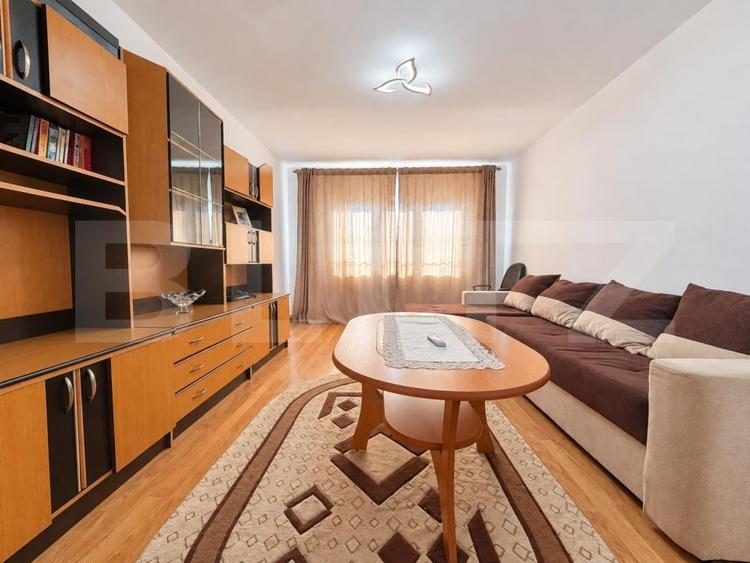 Apartament cu 2 camere decomandat, mobilat în Zărnești