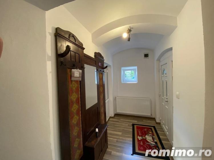 Apartament cu 2 camere semidecomandat în Sub Arini