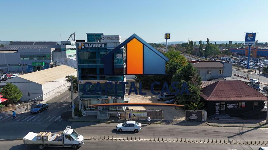 Spațiu comercial, de 300 mp, în Nord-Est