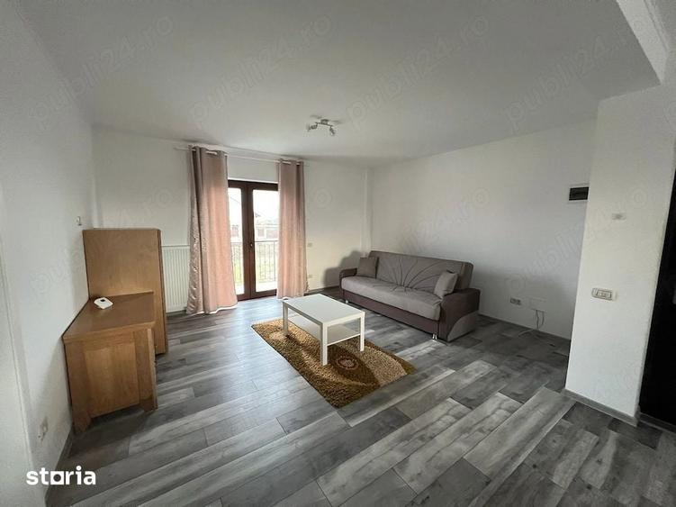 Apartament cu 3 camere în Ghiroda