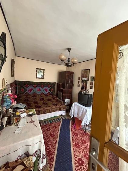 Casă individuală cu 4 camere cu Teren 923 Mp în Bujoru