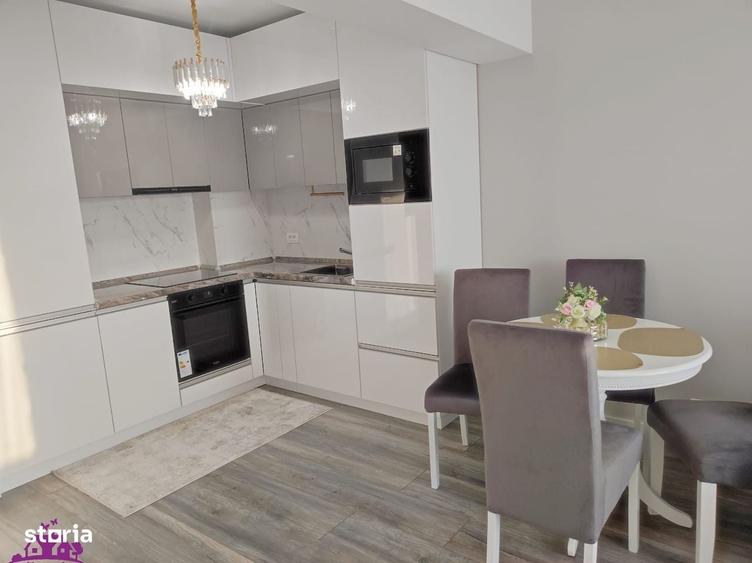 Apartament cu 2 camere semidecomandat în Rontău