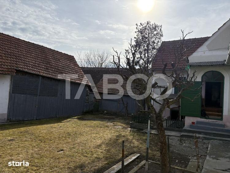 Casă cu 4 camere cu Teren 60 Mp în Loamneș