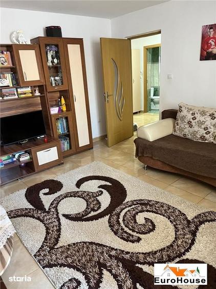 Apartament cu 2 camere decomandat în Ampoi 1
