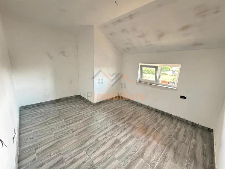 Casă cu 4 camere cu Teren 1439 Mp în Inand