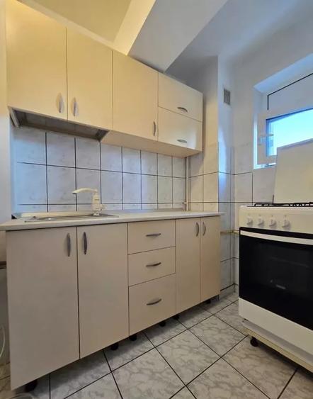 Garsonieră decomandată în Alexandru cel Bun
