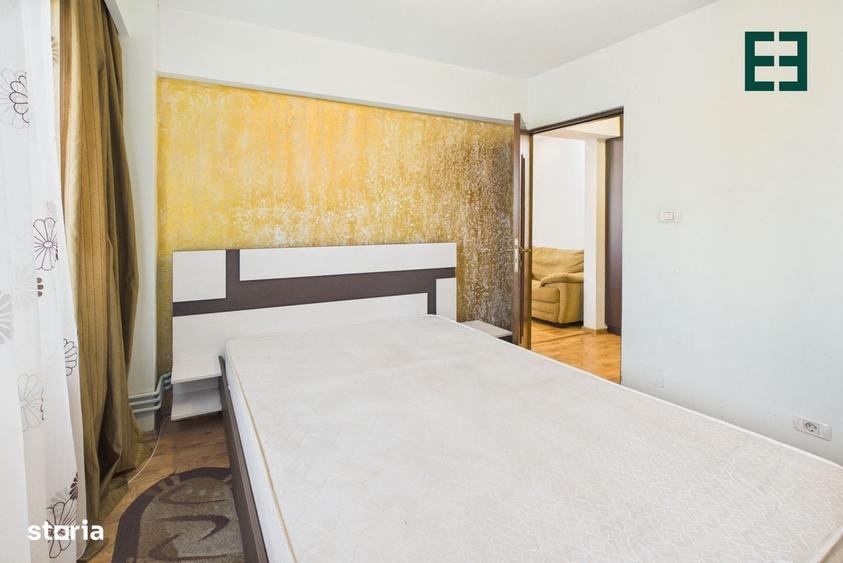 Apartament cu 4 camere semidecomandat în Micălaca