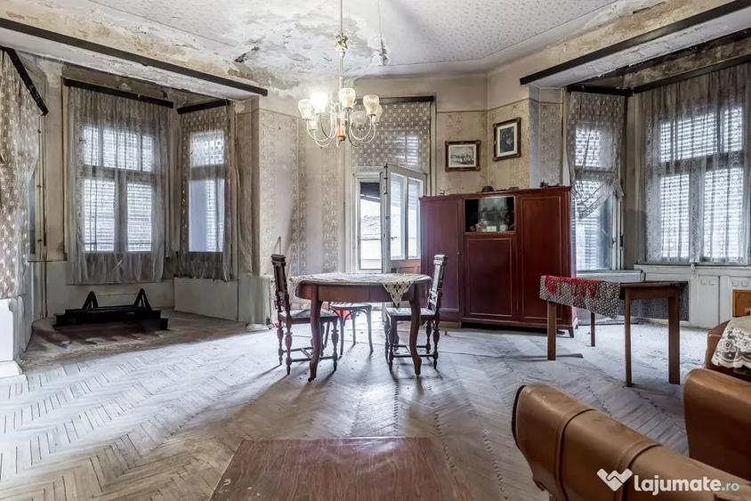Apartament ultracentral cu 4 camere decomandat, etaj inte... - 1