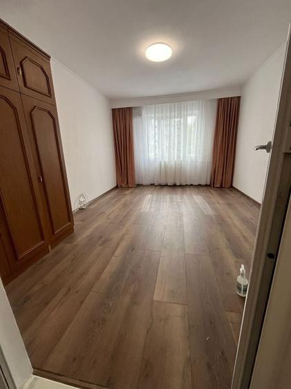 Garsonieră semidecomandată în CET
