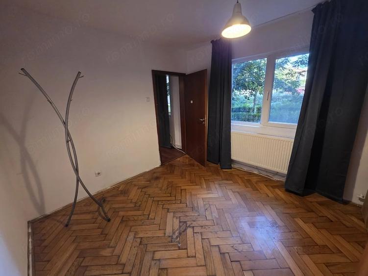 Apartament cu 2 camere semidecomandat în Olimpia-Stadion
