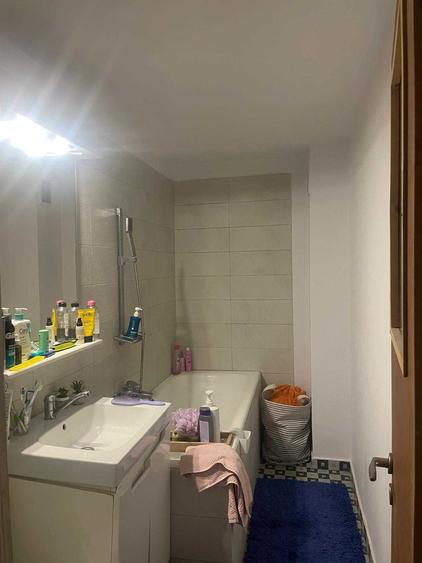 Apartament cu 4 camere decomandat în 13 Septembrie
