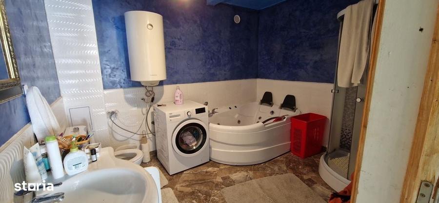 Casă cu 4 camere în Fălticeni