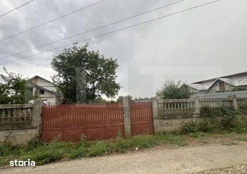 Teren de 1026 mp, în Ulmi