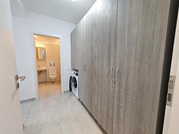Apartament cu 3 camere decomandat, mobilat în Bartolomeu