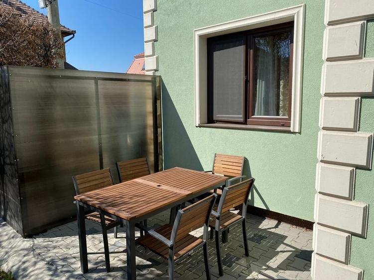 Apartament cu 3 camere în Trei Stejari