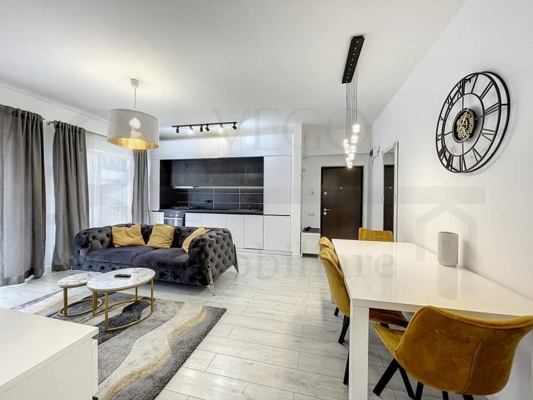 Apartament cu 2 camere semidecomandat, mobilat în Zorilor