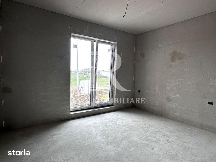 Casă cu 4 camere cu Teren 500 Mp în Sântandrei