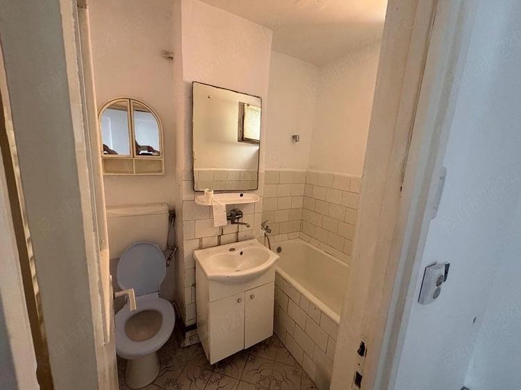 Apartament cu 2 camere decomandat în Mărăței