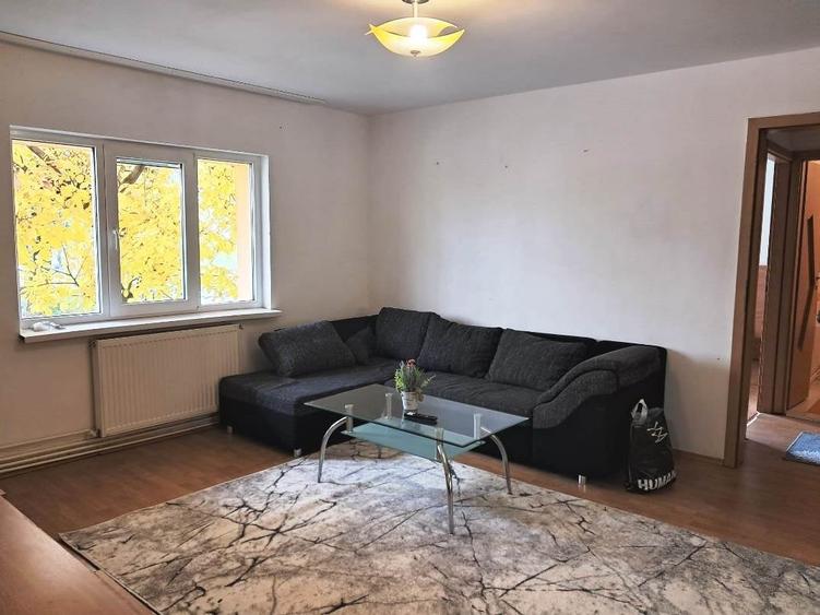 Apartament cu 2 camere semidecomandat în Hipodrom 3