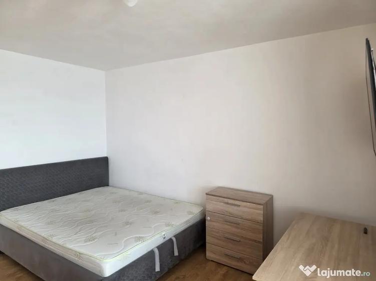 Garsoniera de vanzare Bloc G etaj 9 din 10 - 3