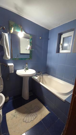 Casă individuală cu 3 camere cu Canalizare în Brătianu