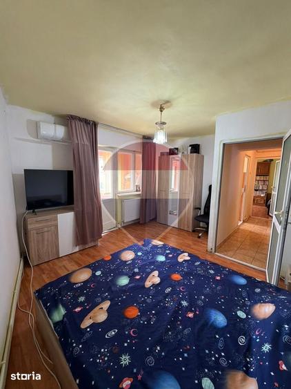 Apartament cu 2 camere decomandat în 1 Mai