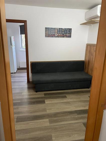 Garsonieră decomandată în Blașcovici