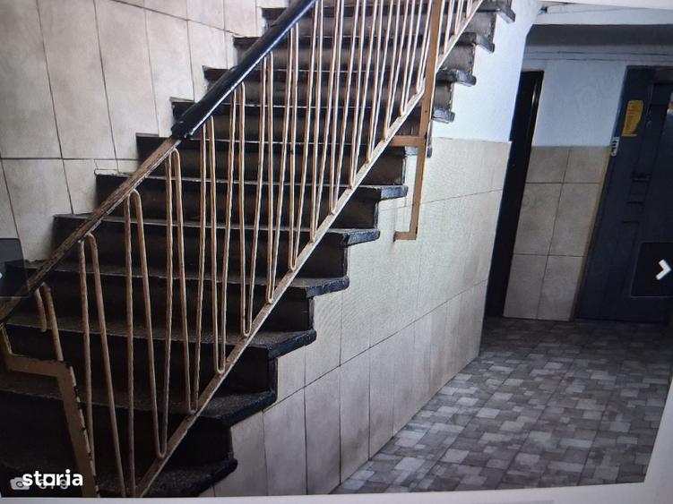 Apartament cu 2 camere semidecomandat în Teiul Doamnei