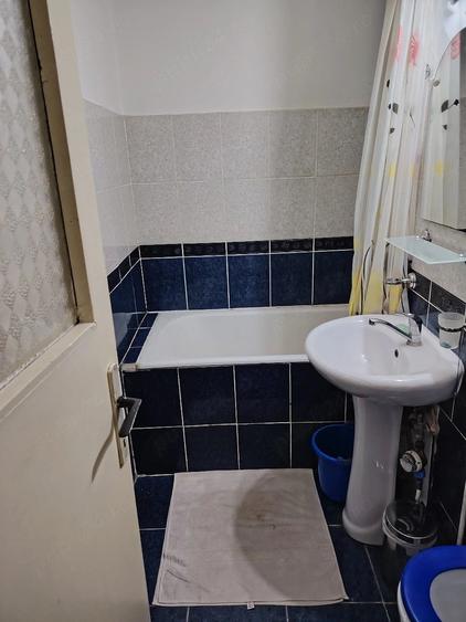Apartament cu 2 camere semidecomandat în Șagului