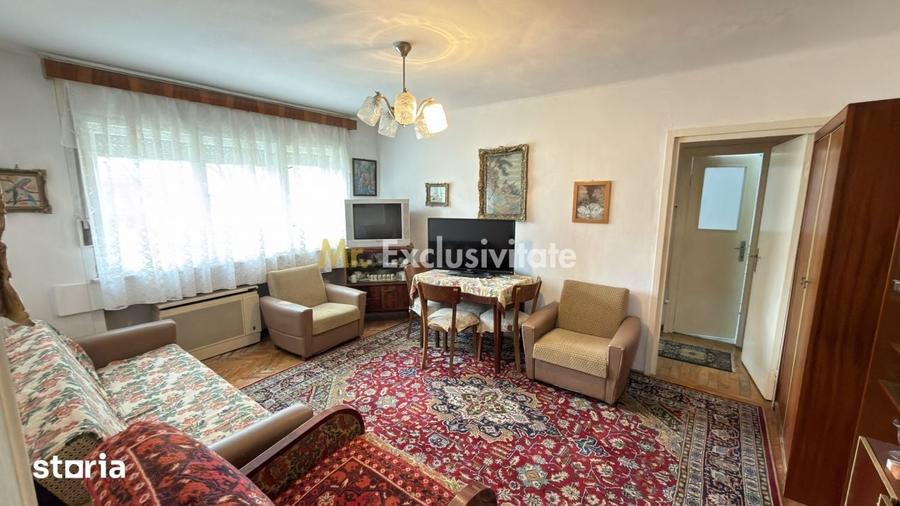 Apartament cu 3 camere semidecomandat, mobilat în Central