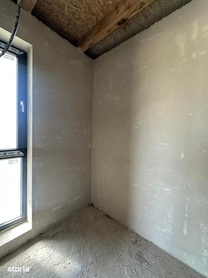Casă cu 4 camere decomandat cu Teren 525 Mp în Central
