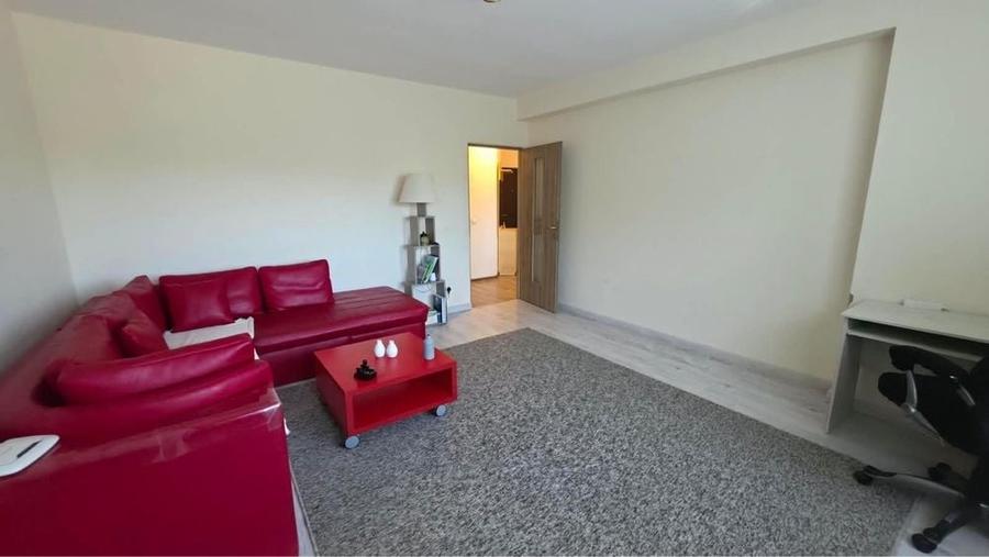 Apartament cu 2 camere decomandat în Bucium