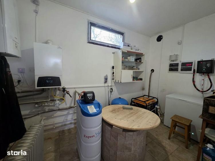 Casă cu 4 camere în Central
