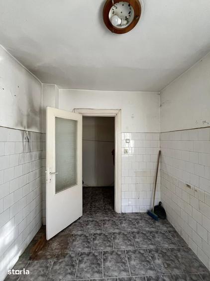 Apartament cu 3 camere decomandat în Decebal