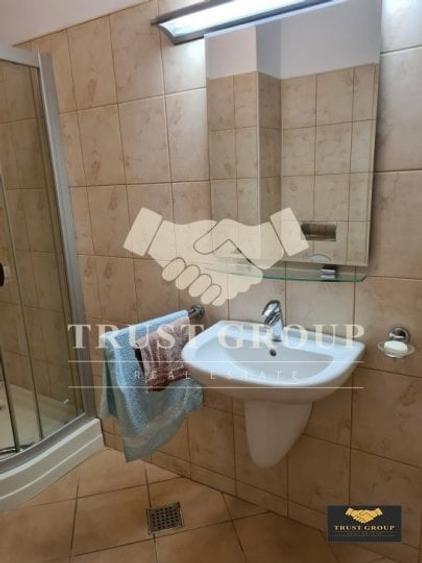 Apartament cu 3 camere decomandat, mobilat în Dacia
