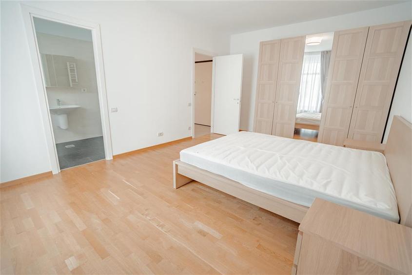 Apartament cu 4 camere decomandat, mobilat în Floreasca