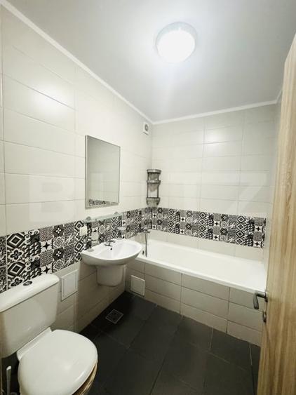 Apartament 2 camere, decomandat, etaj 1 Tractorul - 5