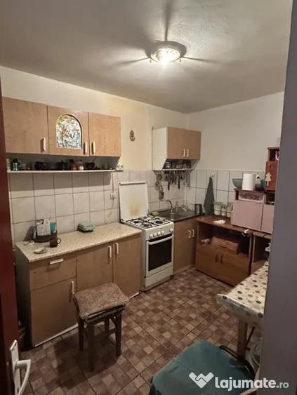Casă cu 4 camere cu Teren 344 Mp în Central