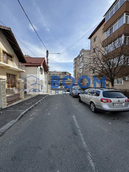 Apartament cu 3 camere decomandat, mobilat în Nord
