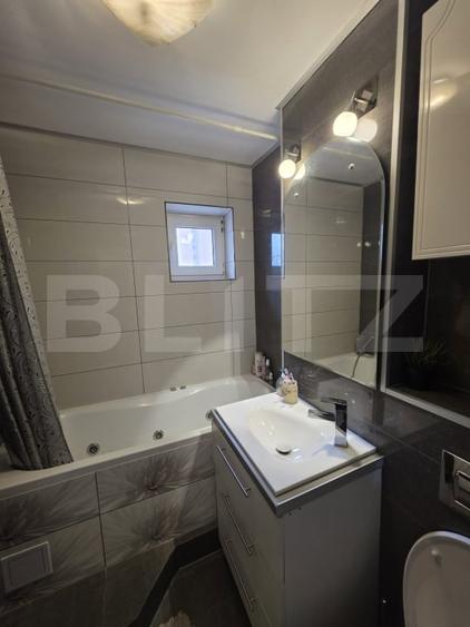 Apartament 2 camere, 54 mp, zona Micro 9 - 8