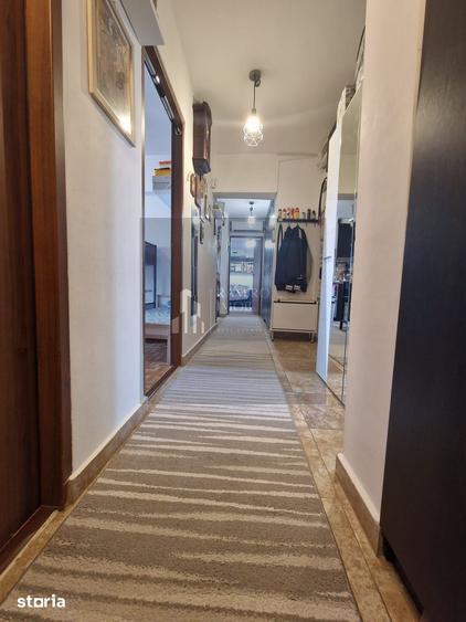 Apartament cu 4 camere semidecomandat în Berceni