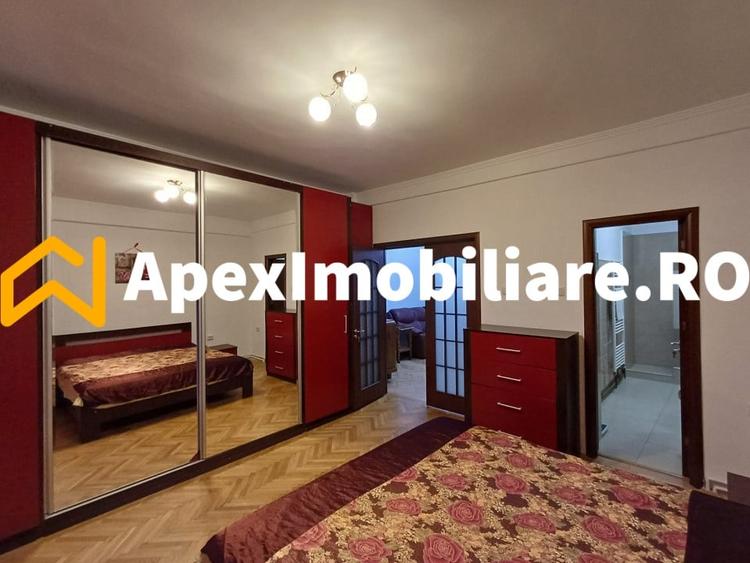 Apartament cu 3 camere semidecomandat, mobilat în Eminescu